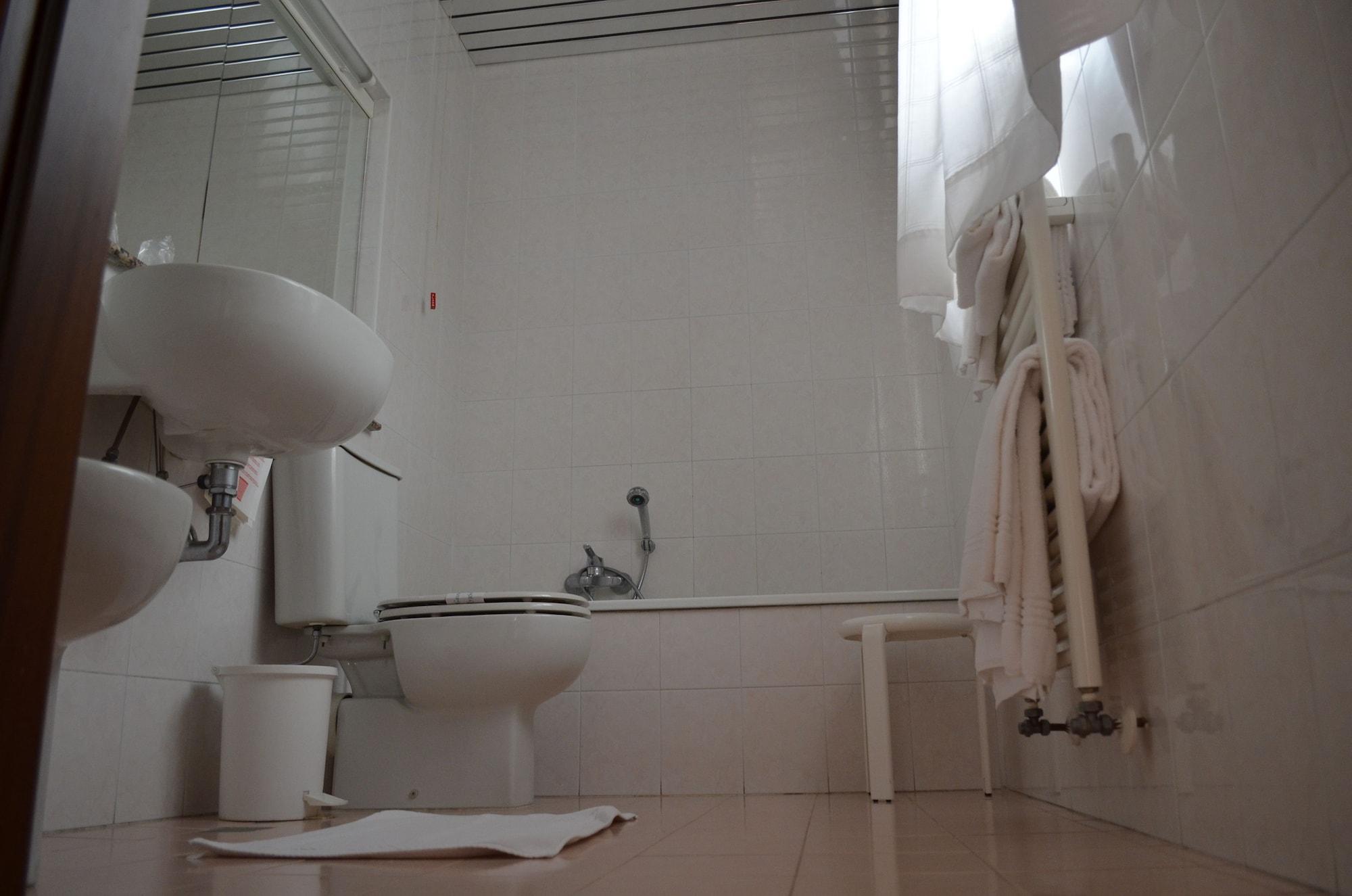 Adria Hotel